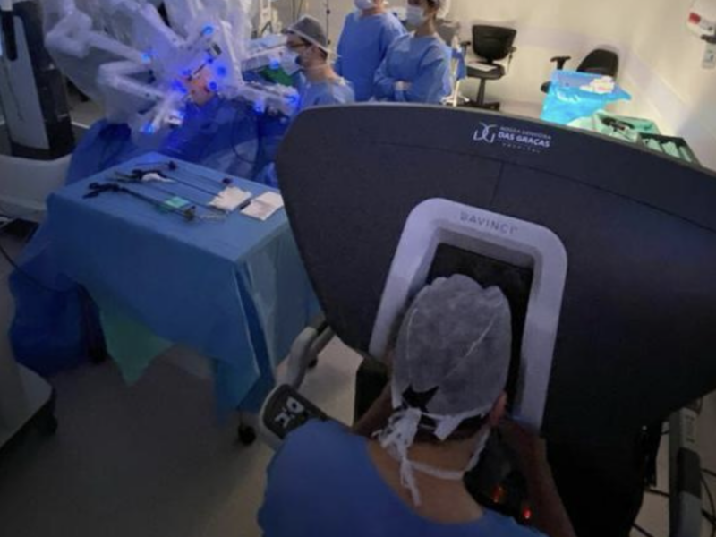 cirurgia robótica urológica